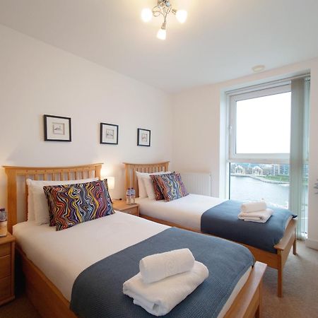 London Excel Stays - Three Bed Serviced Apartment Ngoại thất bức ảnh