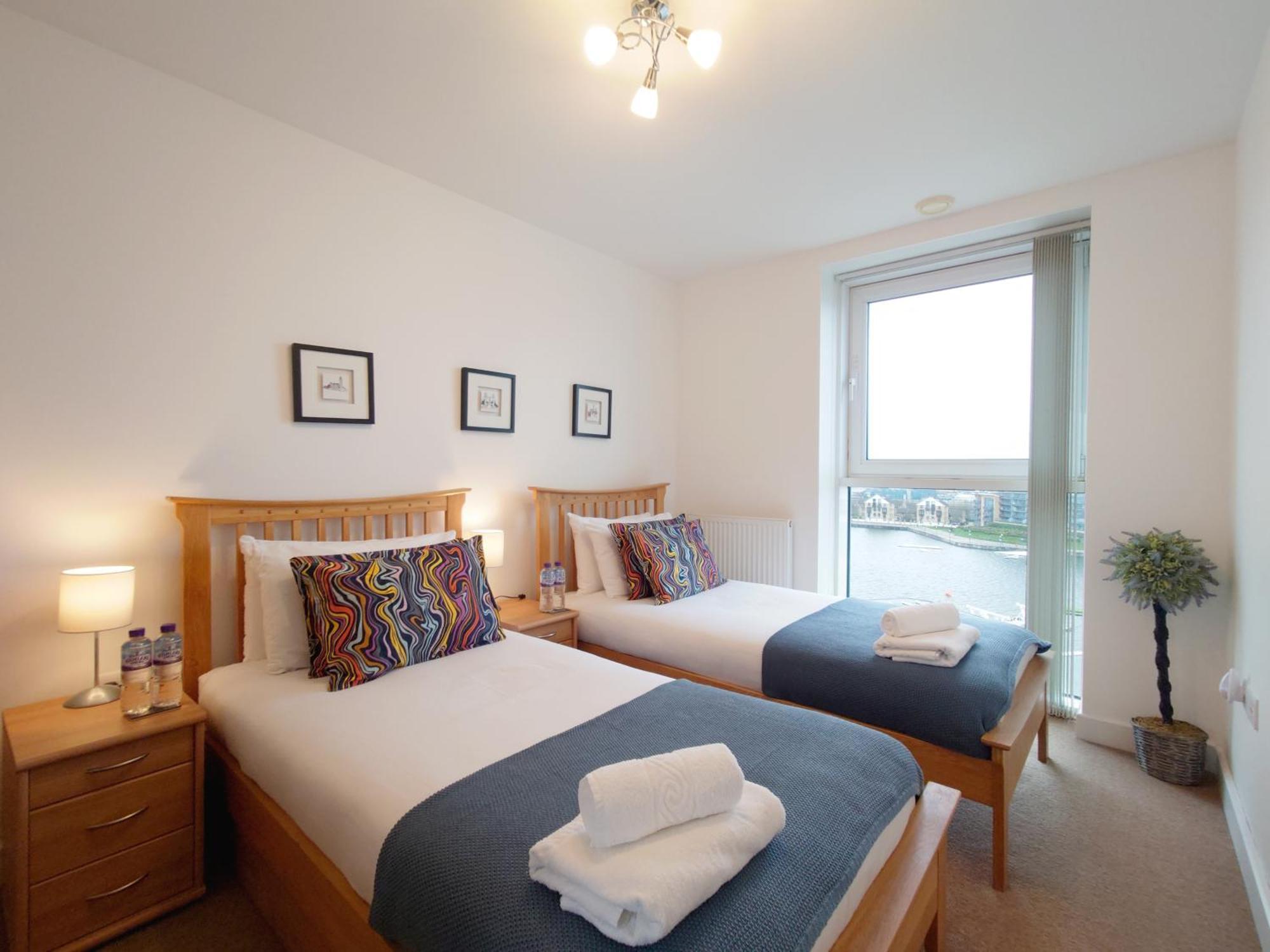London Excel Stays - Three Bed Serviced Apartment Ngoại thất bức ảnh