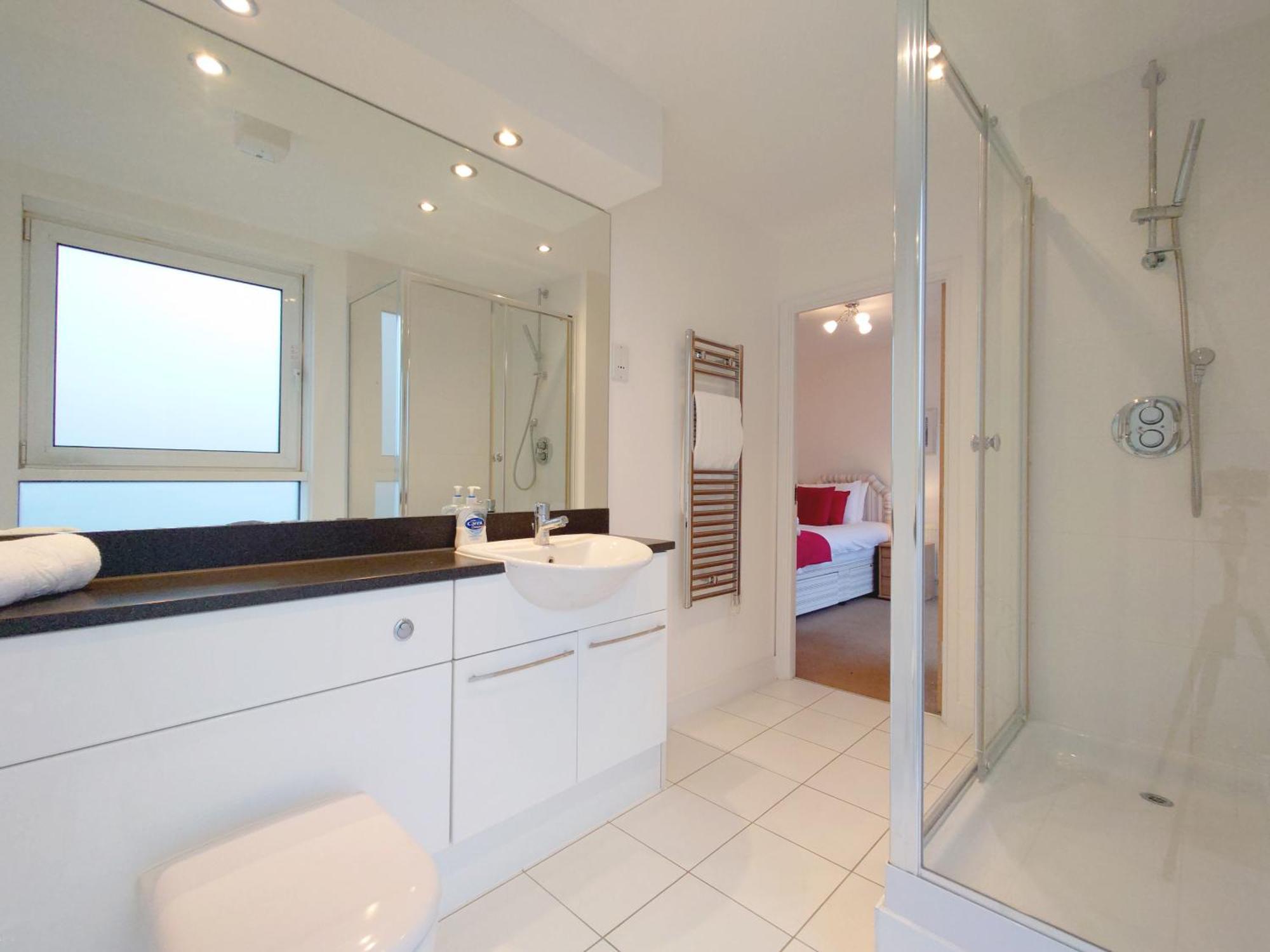 London Excel Stays - Three Bed Serviced Apartment Ngoại thất bức ảnh