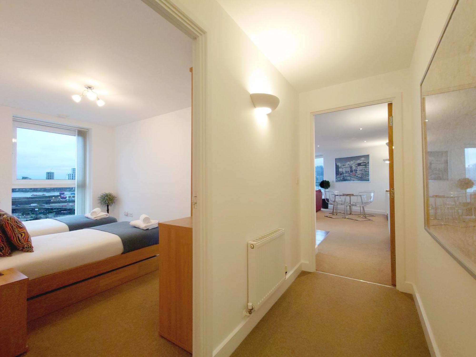 London Excel Stays - Three Bed Serviced Apartment Ngoại thất bức ảnh