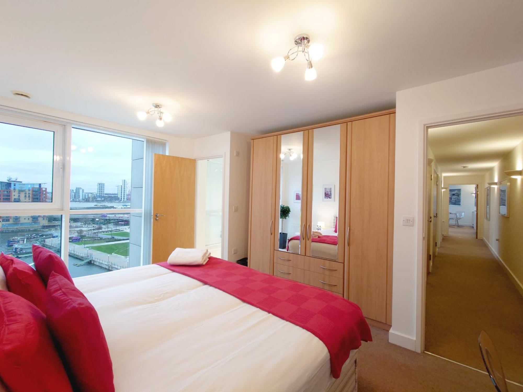 London Excel Stays - Three Bed Serviced Apartment Ngoại thất bức ảnh